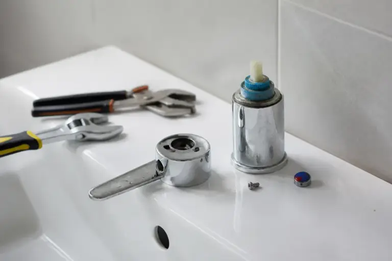 Bateriile cu cartuș ceramic explicate prin funcționare uzură și scurgeri